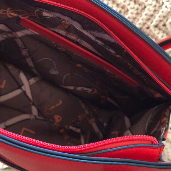 La Terre Fashion Red Satchel Vegan Leather/New - Picture 3 of 5